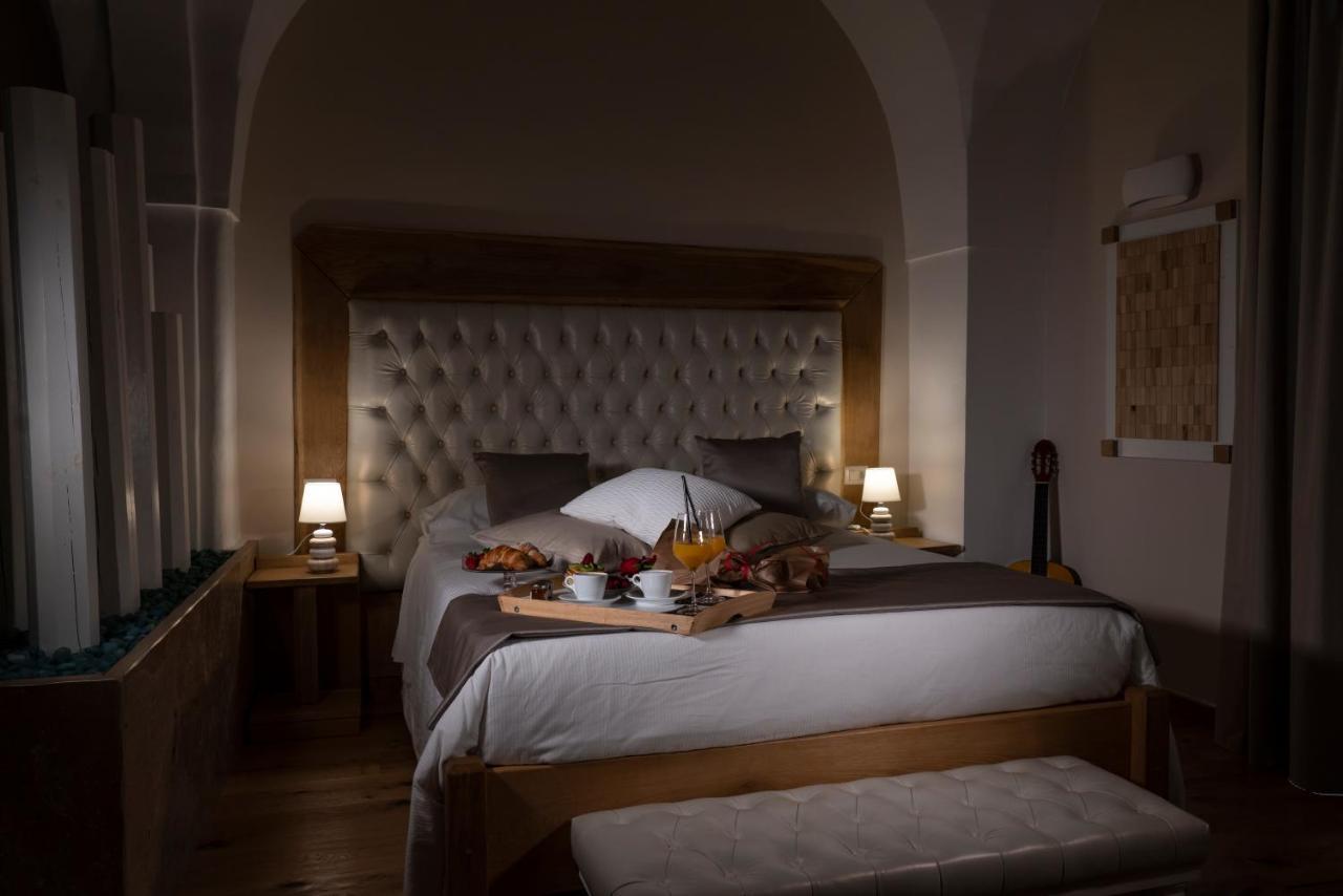 Il Borgo Relais Bed & Breakfast กราวีนา อิน ปูเลีย ภายนอก รูปภาพ