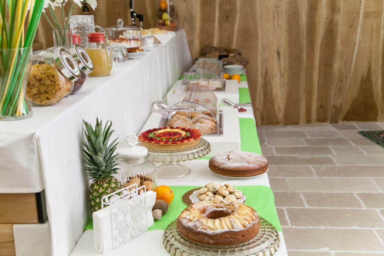 Il Borgo Relais Bed & Breakfast กราวีนา อิน ปูเลีย ภายนอก รูปภาพ